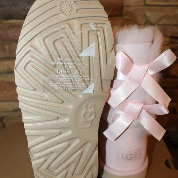 UGG Pink Winter Boots with Bows - Picture 3 of 10